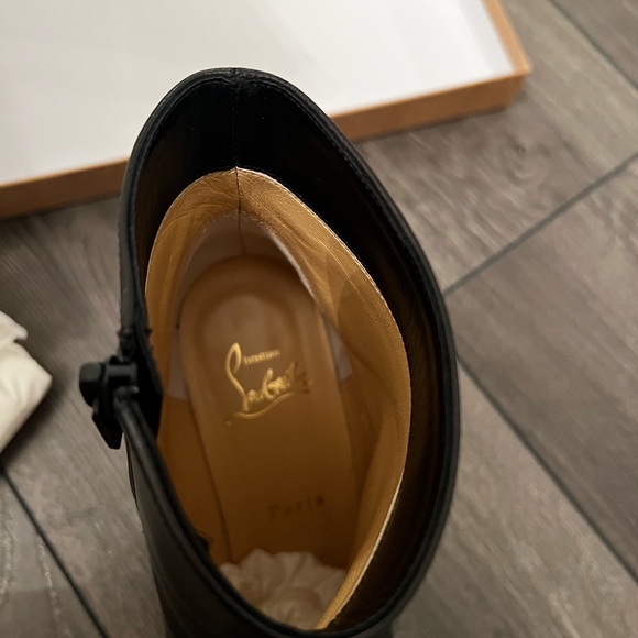 Christian Louboutin Booties size 39 - Picture 8 of 8